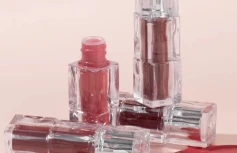 Глянцевый тинт для губ TIRTIR Waterism Glow Tint 04 Fig Peach Глянцевый тинт для губ TIRTIR Waterism Glow Tint 04 Fig Peach