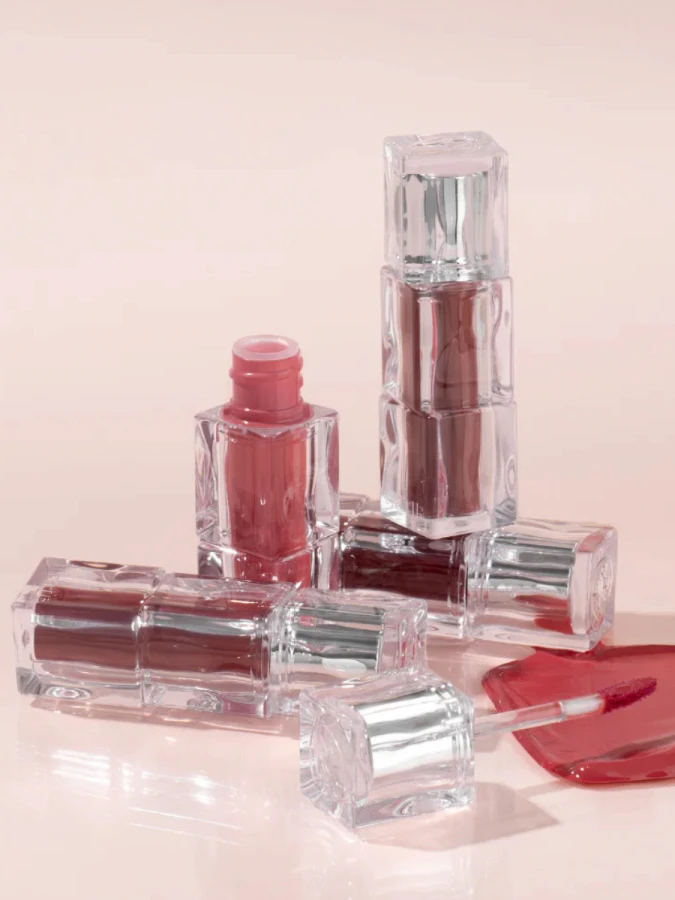 Глянцевый тинт для губ TIRTIR Waterism Glow Tint 04 Fig Peach Глянцевый тинт для губ TIRTIR Waterism Glow Tint 04 Fig Peach