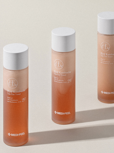 Питательный двухфазный тонер для лица с экстрактом комбучи MEDI-PEEL Hyal Kombucha Tea-Tox Toner Питательный двухфазный тонер для лица с экстрактом комбучи MEDI-PEEL Hyal Kombucha Tea-Tox Toner
