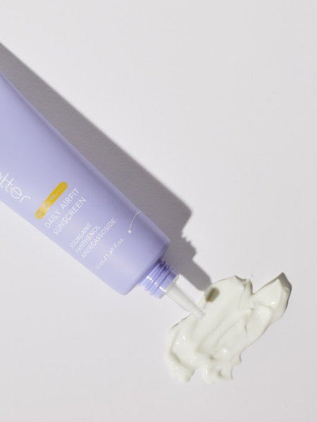 Лёгкий увлажняющий солнцезащитный крем VVBETTER Daily Airfit Sunscreen SPF50+ PA++++ Лёгкий увлажняющий солнцезащитный крем VVBETTER Daily Airfit Sunscreen SPF50+ PA++++