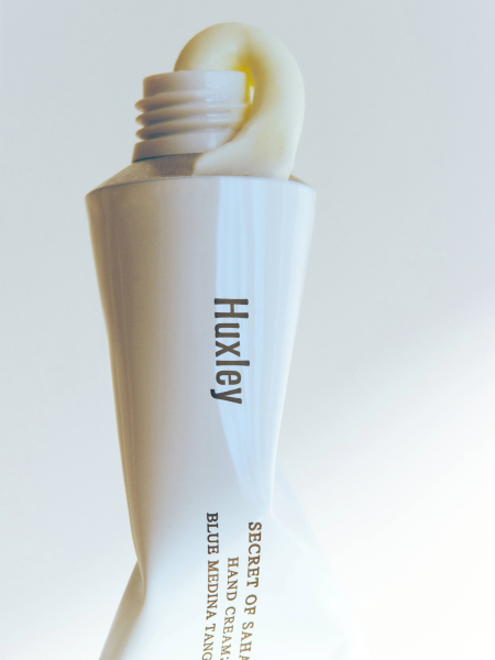 Увлажняющий крем для рук с ароматом танжерина MAXI Huxley Blue Medina Tangerine Hand Cream Увлажняющий крем для рук с ароматом танжерина MAXI Huxley Blue Medina Tangerine Hand Cream