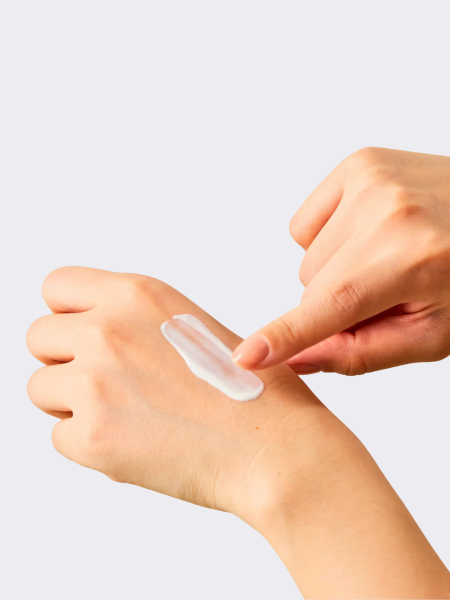 Лёгкий увлажняющий солнцезащитный крем VVBETTER Daily Airfit Sunscreen SPF50+ PA++++ Лёгкий увлажняющий солнцезащитный крем VVBETTER Daily Airfit Sunscreen SPF50+ PA++++