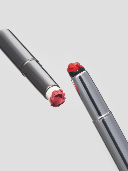 Пальчиковая кисть для макияжа губ BRAYE Fingertip Lip Brush Пальчиковая кисть для макияжа губ BRAYE Fingertip Lip Brush