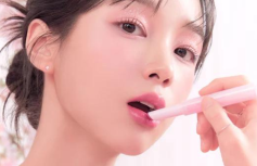 Тающий оттеночный бальзам Dasique Sakura Melting Candy Balm #Sakuranbo