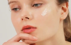 Гель-пилинг для лица с салициловой кислотой J:ON Clear&Bright Skin Peeling Gel